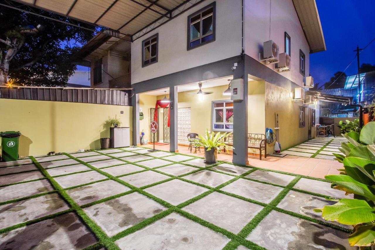 Explore 5Br Gardenhouse Retreats Butterworth Dış mekan fotoğraf